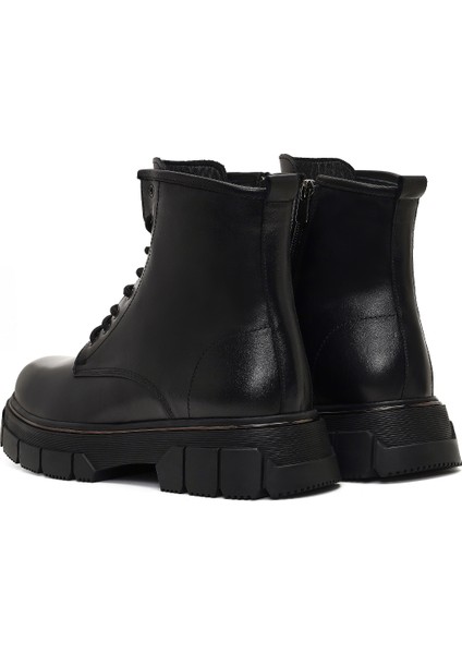 Erkek Siyah Fermuarlı Kalın Tabanlı Deri Bot 25WFD650318
