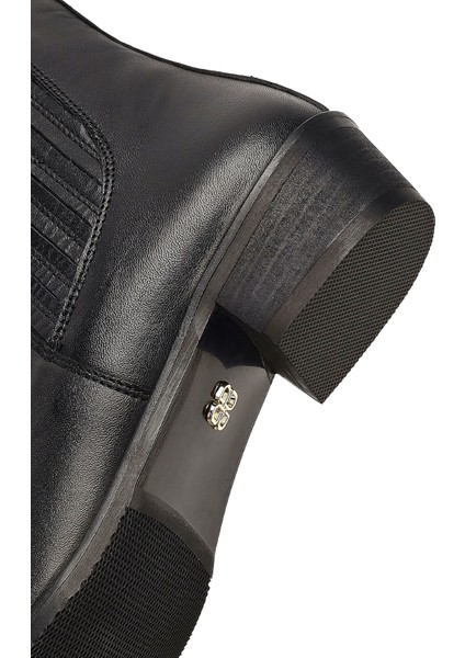 Kadın Siyah Deri Chelsea Bot 25WFD163618