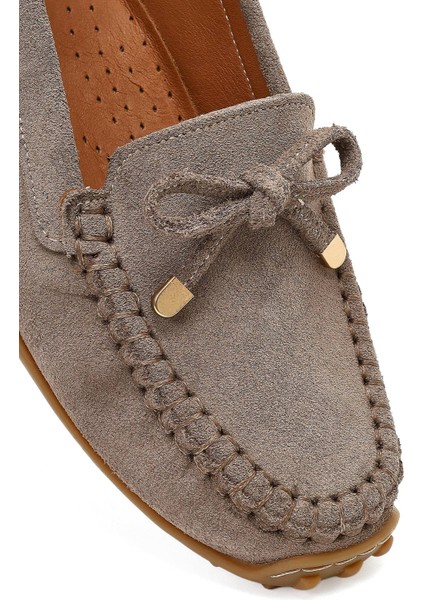 Kadın Vizon Püsküllü Süet Deri Loafer 25WFD350210