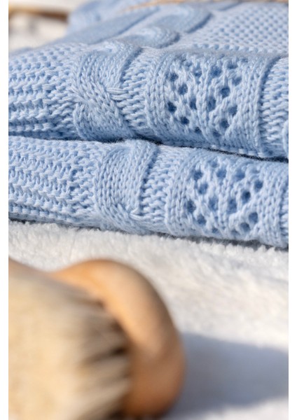 Triko Zarif Yaprak Desenli Mevsimlik Kutulu Bebek Battaniyesi fiyatları