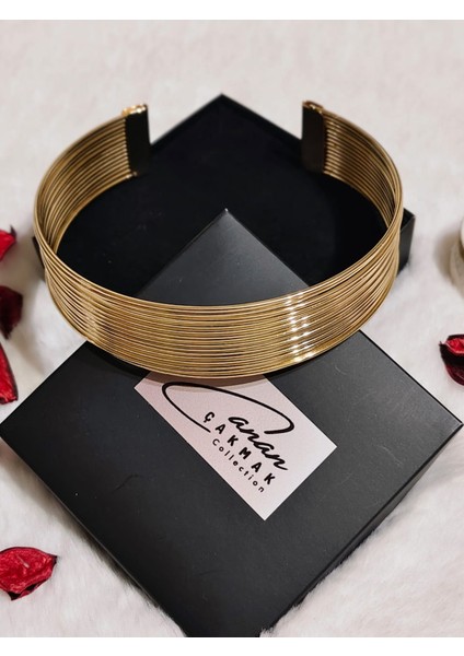 Pirinç Gold Renk Vitage Model Vip Seri Kadın modelleri