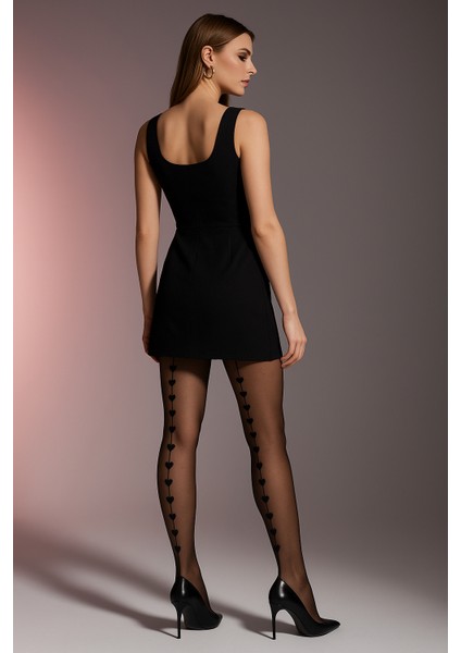 Kadın Kalpli İnce Külotlu Çorap Siyah