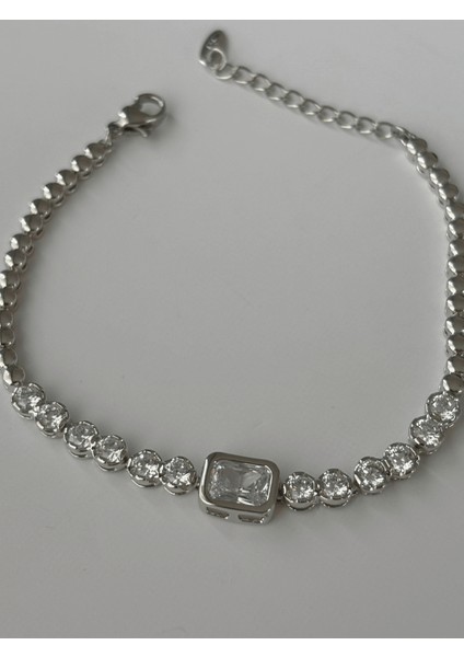 Dikdörtgen ve Daire Swarovski Taşlı Silver Bileklik