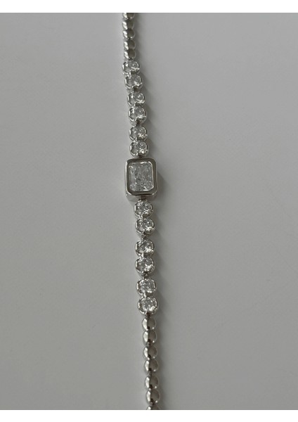 Dikdörtgen ve Daire Swarovski Taşlı Silver Bileklik fırsatları