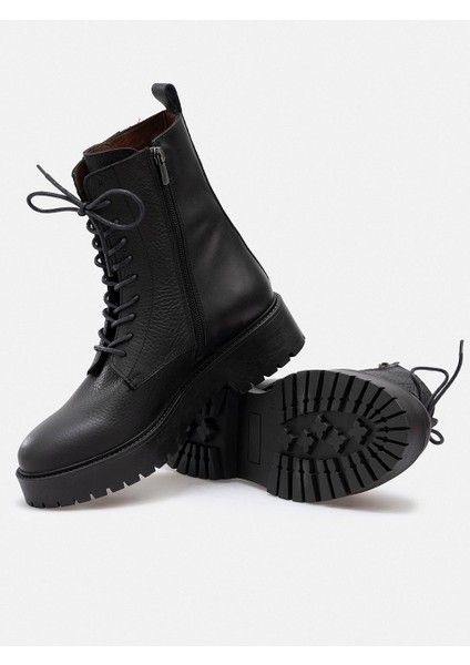 Siyah Fermuarlı Bağcıklı Hakiki Deri Kadın Bot fiyatları