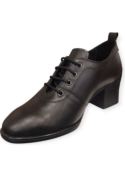 2512707K Topuklu Bağcıklı Klasik Deri Kadın Ayakkabı modelleri