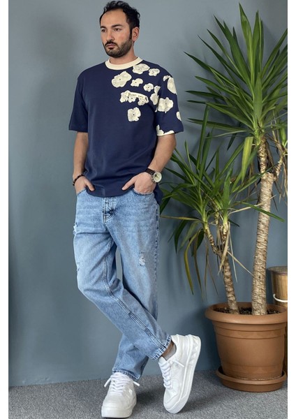 Bisiklet Yaka Omuz Desenli Yazlık Lacivert Tişört fırsatları