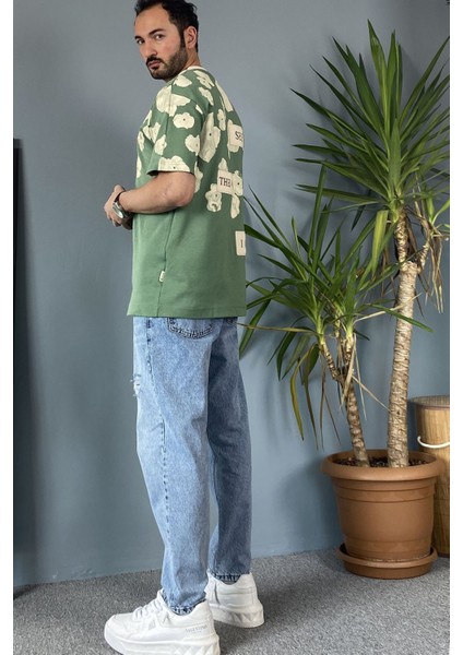 Bisiklet Yaka Omuz Desenli Yazlık Lacivert Tişört fırsatları