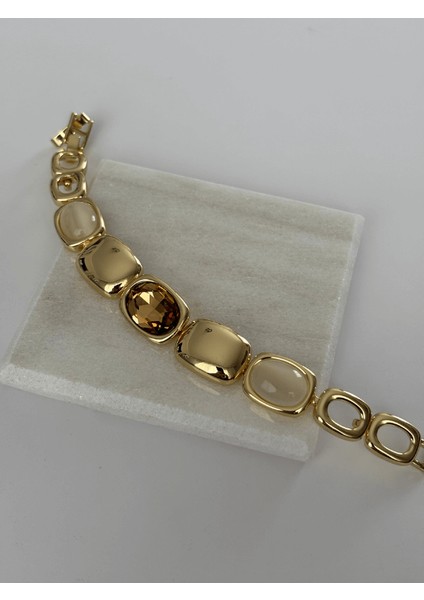 Toprak Tonlarında Parlak Dikdörtgen Şekilli Gold Bileklik