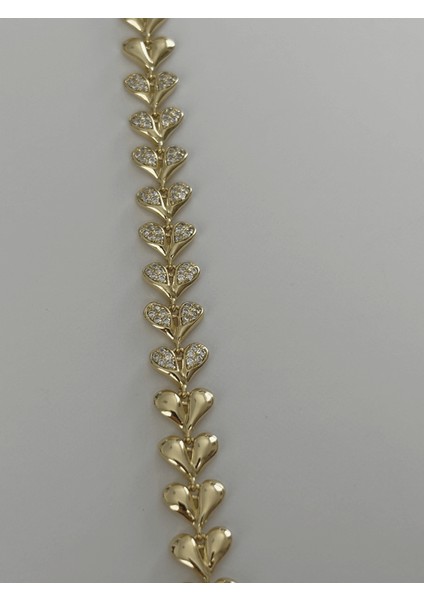 Parlak ve Taşlı Kalp Figürlü Gold Bileklik fırsatları