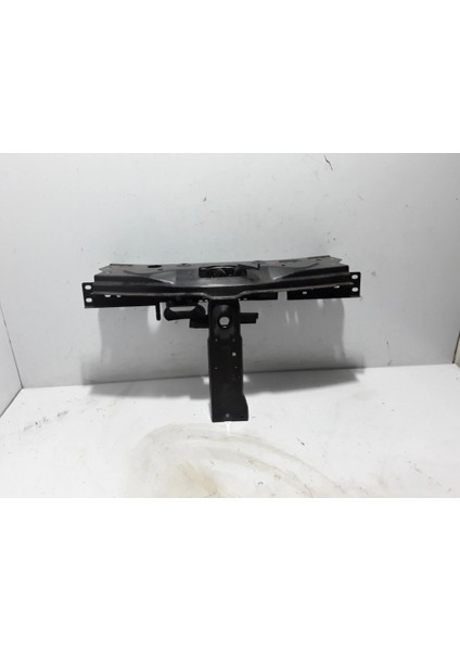 Renault Duster 2017- Ön Panel Üst Oem No (625048757R)