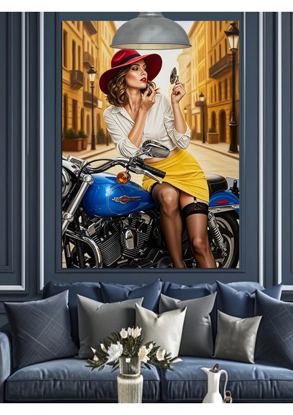 Motorda Oturmuş Makyaj Yapan Kırmızı Şapkalı Retro Kadın Dekoratif Kanvas - Mdf Ahşap Tablo fiyatları