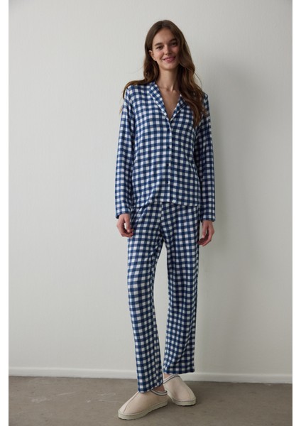 Lacivert Ekoseli Gömlek Yaka Termal Etkili Pijama Takımı
