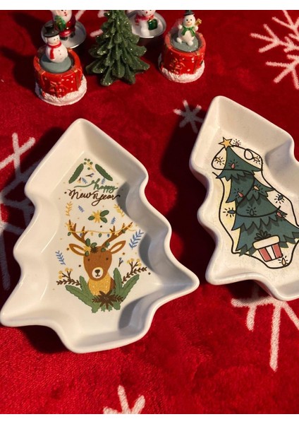 Yılbaşı Temalı 2'li Ağaç Tasarımlı Desenli Seramik Sunum Servis Tabağı 17X12 cm Geyikli ve Çam Ağaçlı modelleri
