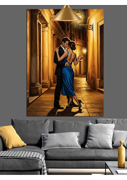 Loş Sokakta Aşık Çift Dekoratif Kanvas - Mdf Ahşap Tablo