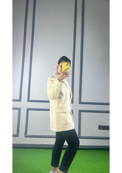 Yeni Trend Beyaz Renk Kürk Ceket fiyatları