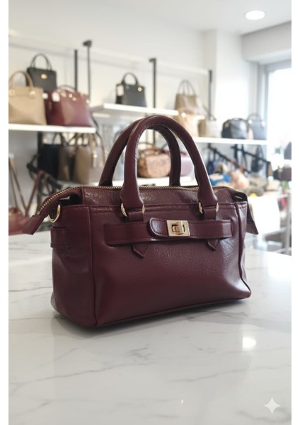 Kadın Rugan El ve Çapraz Çanta 25*16 cm fiyatları