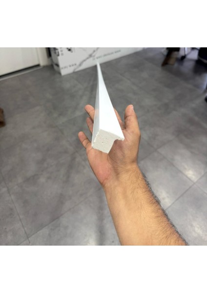 120 Seri Beyaz Polimer Köşe Kapatma