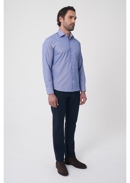 Uzun Kollu Klasik Yaka Erkek Lacivert Regular Fit Gömlek GMCZG252019_C39 fırsatları