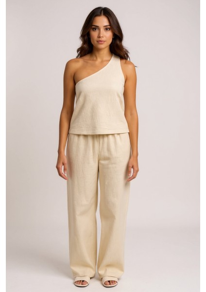 Kadın Beyaz Tek Omuzlu Şık Bluz &amp; Geniş Paça Pantolon Ikili Takım