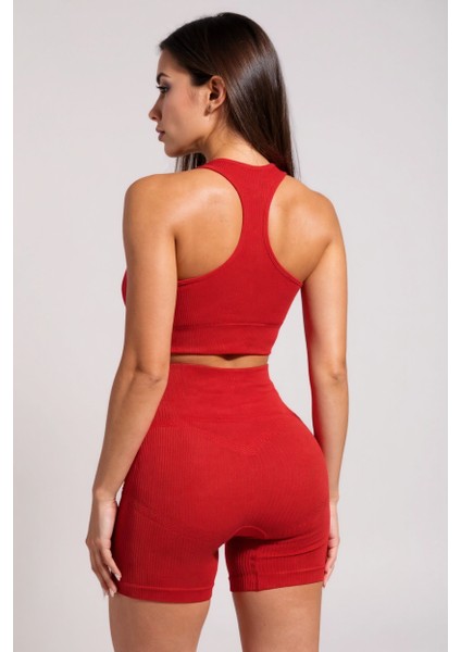 Kadın Kırmızı Yüksek Bel Çapraz Sırt Detaylı Şortlu Gecelik Takım – Modern, Konforlu ve Günlük Kombinlere Uygun modelleri