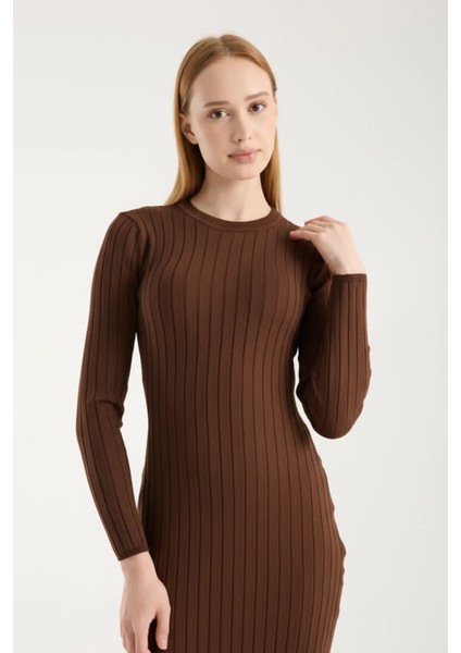 Vücuda Oturan Uzun Kollu Ribana Triko Elbise fiyatları