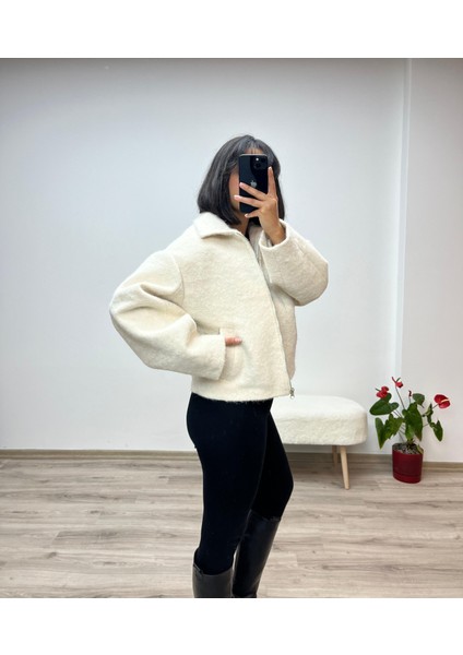 Kısa Kaşe Fermuarlı Kaban indirimleri