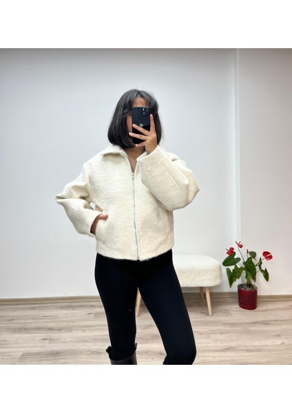 Kısa Kaşe Fermuarlı Kaban