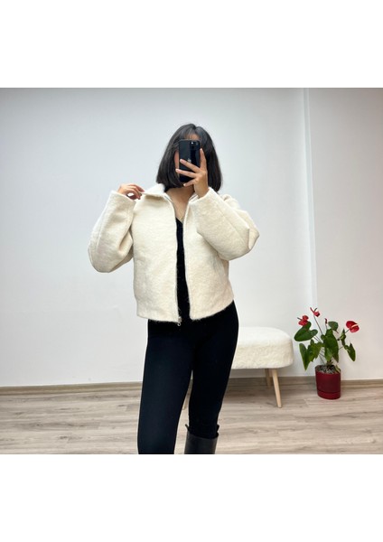 Kısa Kaşe Fermuarlı Kaban