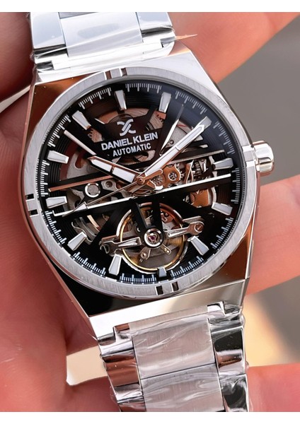 Otomatik Mekanizma Takvimli Kadran Kadranlı 2 Yıl Garantili Erkek Kol Saati OTM.14268.2 modelleri