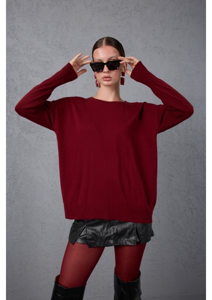 Kadın Bordo Omuzları Taş Detaylı Geniş Manşetli Bisiklet Yaka Triko Bluz fiyatları