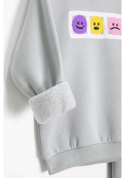 Gri Gülenyüz Nakışlı Şardonlu Kız Çocuk Eşofman Takımı 23357 fırsatları