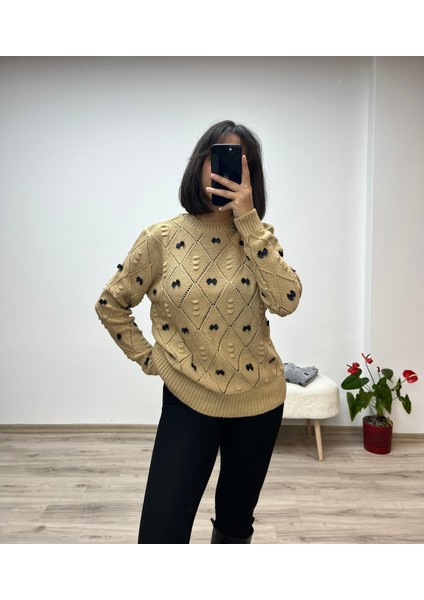 Mini Fiyonk Detaylı Triko Kazak fiyatları