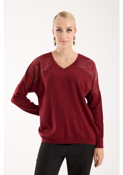 Kadın Bordo Omuzları Taş Detaylı V Yaka Triko Bluz fırsatları