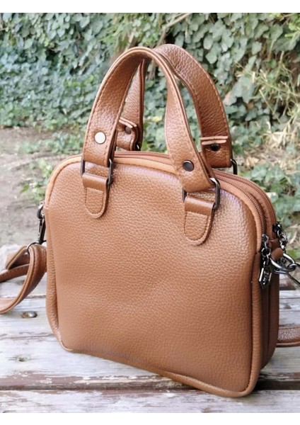 Kadın Deri Uzun Askılı El ve Omuz Çantası 24X20X8 modelleri