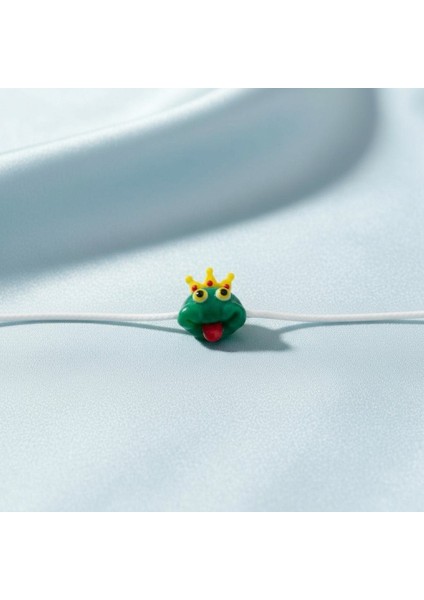 El Yapımı Porselen Komik Prens Kurbağa Figürlü Kadın Kolye fiyatları