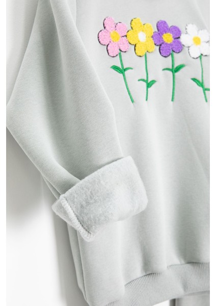 Gri Çiçek Nakışlı Şardonlu Kız Çocuk Eşofman Takımı 23364 fırsatları