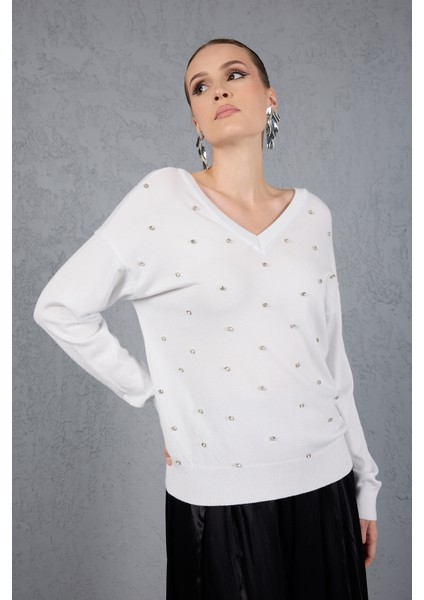 Kadın Beyaz Önü Taş Detaylı V Yaka Triko Bluz fiyatları