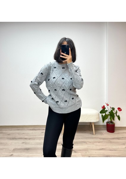 Mini Fiyonk Detaylı Triko Kazak fiyatları