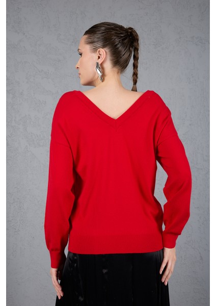 Kadın Kırmızı Önü Taş Detaylı V Yaka Triko Bluz fırsatları