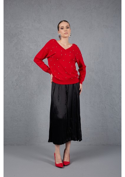 Kadın Kırmızı Önü Taş Detaylı V Yaka Triko Bluz