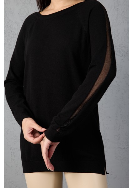 Kadın Siyah Reglan Kol Simli Detaylı Yuvarlak Yaka Triko Bluz