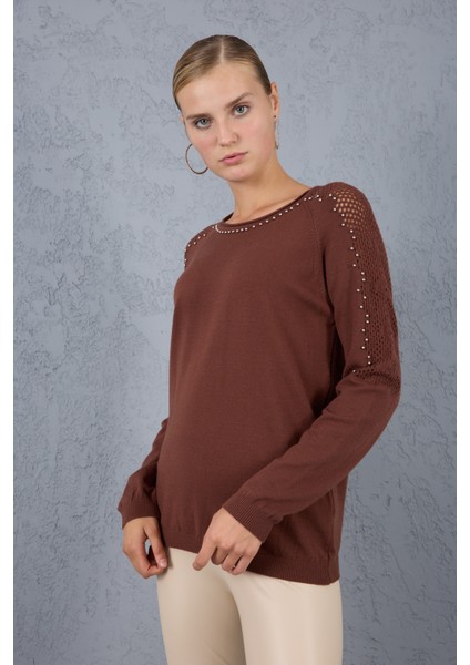 Kadın Kahve Ajurlu Inci Detaylı Reglan Kollu Yuvarlak Yaka Triko Bluz modelleri