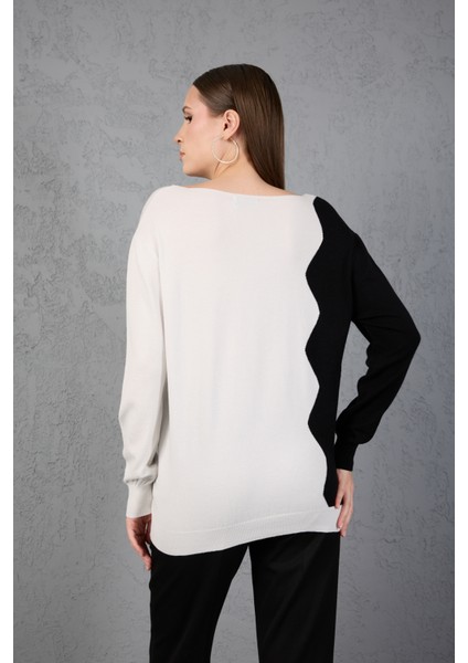 Beyaz-Siyah Iki Renkli Taş Detaylı V Yaka Triko Bluz fırsatları