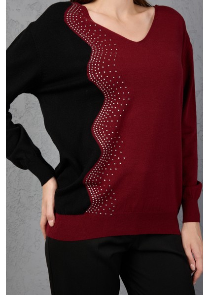 Bordo-Siyah Iki Renkli Taş Detaylı V Yaka Triko Bluz indirimleri