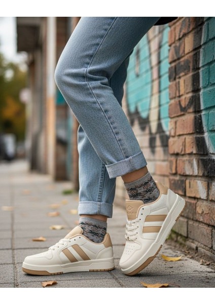 Kadın Beyaz Ortopedik Taban Günlük Sneaker 056 056