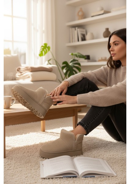 Darkstep Krem Esnek Poli Taban Içi Tüylü Kısa Bot