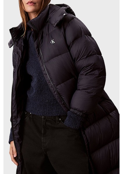 Kapitoneli Regular Fit Kapüşonlu Kemerli Uzun Şişme Mont LV047D508GUB1 Bayan Mont LV047D508G Ub1