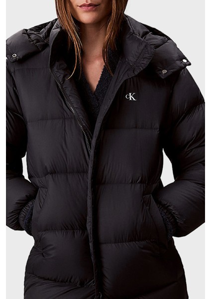 Kapitoneli Regular Fit Kapüşonlu Kemerli Uzun Şişme Mont LV047D508GUB1 Bayan Mont LV047D508G Ub1 fırsatları