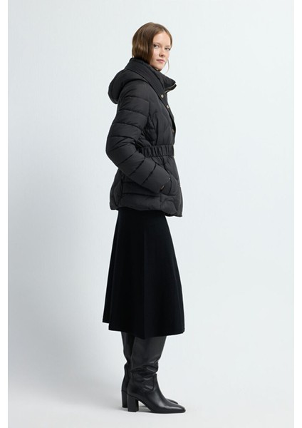Kemerli Kısa Şişme Mont Siyah 15245278000 indirimleri